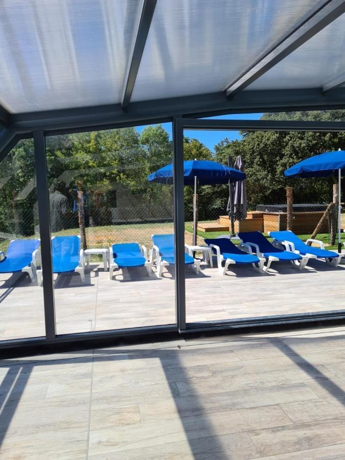 מלון רבל Domaine De Montcausson מראה חיצוני תמונה